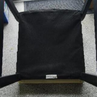 値下げしました‼️白い椅子の画像