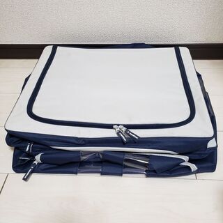 ●ただでお譲り●お洋服収納ケース2つの画像
