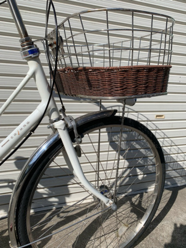 中古自転車 ブリヂストン カジュナ 26型 内装3段変速LEDオートライトつき