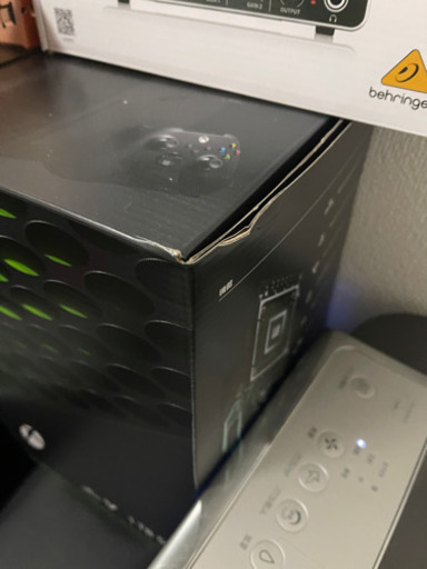 最安値 中古 美品 Xbox Series X ②