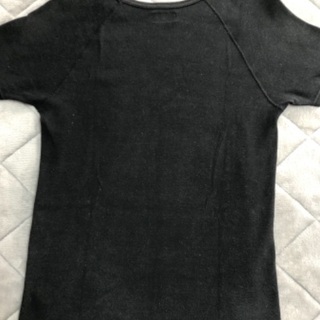 【人気のハリラン】ハリウッドランチマーケット　Hロゴ刺繍Tシャツ　ブラックの画像