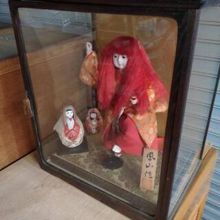 日本人形の画像