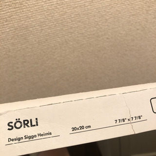 IKEA 鏡　二枚の画像