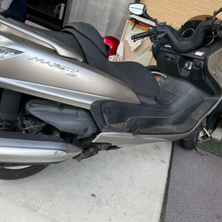 グランドマジェスティ400、MAJESTY400
