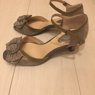 美品レディースシューズ  パーティにも