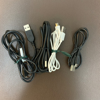 Android向けmicroUSB充電器