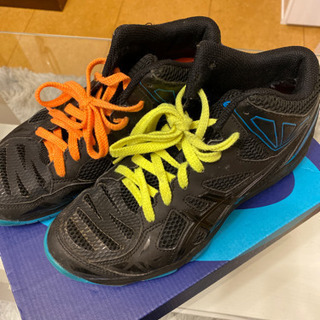 asicsバレーボールシューズ