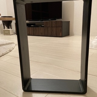 テーブルの脚や機材の台など使って下さい。の画像