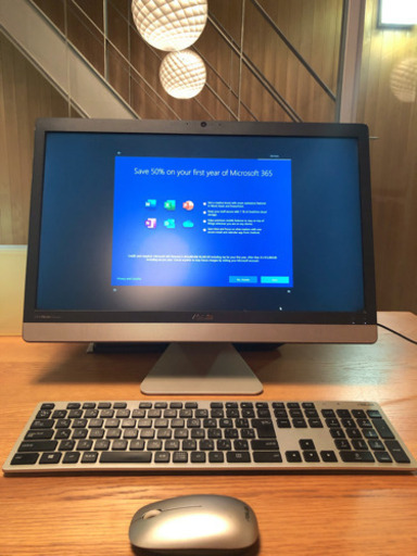 オールインワンPC | ASUS  Vivo AiO V221IDUK (ブラック）[中古]