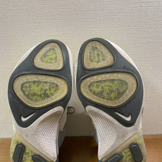 nike joy ride runの画像