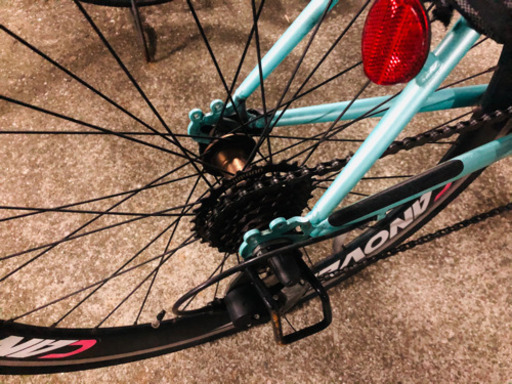 自転車　チャリ　ロードバイク　クロスバイク