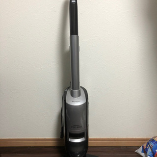 SHARP製　掃除機
