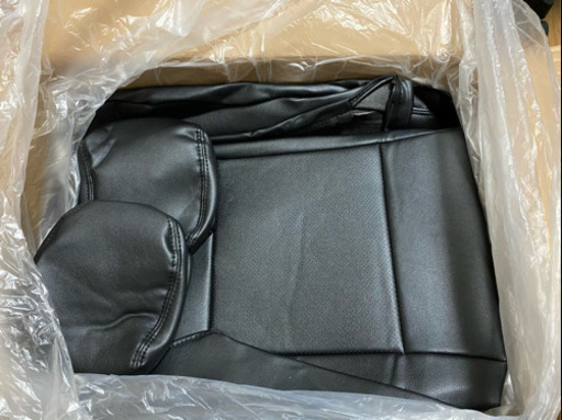 未使用品　スペーシアカスタムMK53Ꮪ  シートカバー　1台分