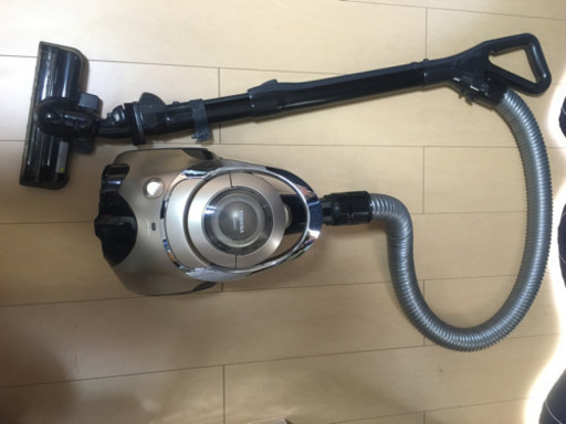 3000円東芝掃除機2013年製