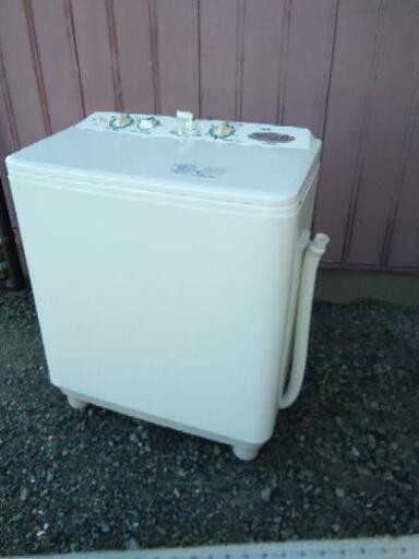 ２層式洗濯機　もしかしたら新品！