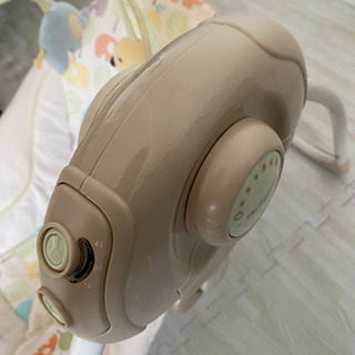 Pigeon ピジョン Ａ型ハイシート オート4輪ベビーカーとコンフォート自動スイング中古の画像