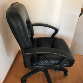 デスク　チェアの画像