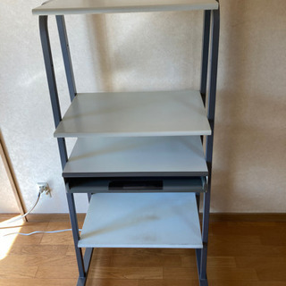 エレコム製縦型パソコンデスクあげます。の画像