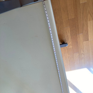エレコム製縦型パソコンデスクあげます。の画像
