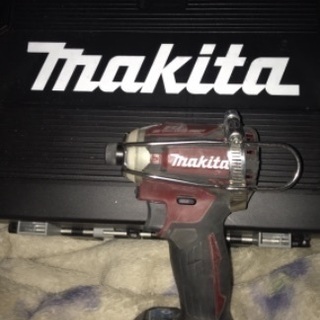 マキタ18vインパクトドライバー