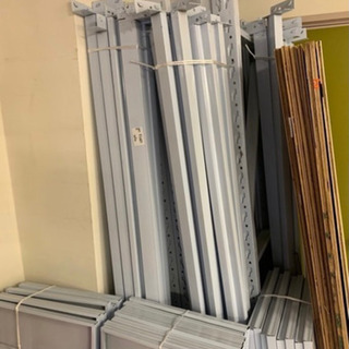 鉄製　スチール棚　の画像