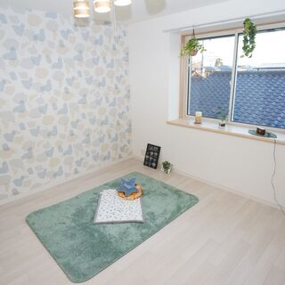 【商談中】★新築のこり1室★【おしゃれな出窓のデザイナーズアパー...
