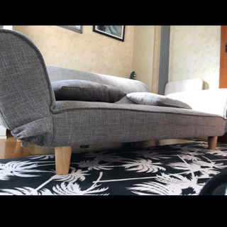 お取引き決定　LOWYAリクライニングソファー　グレーの画像