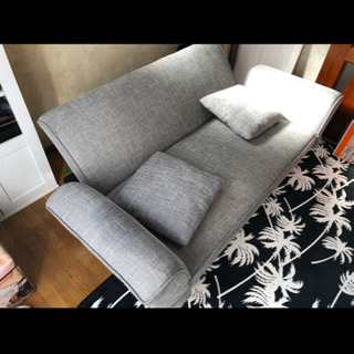 お取引き決定　LOWYAリクライニングソファー　グレーの画像