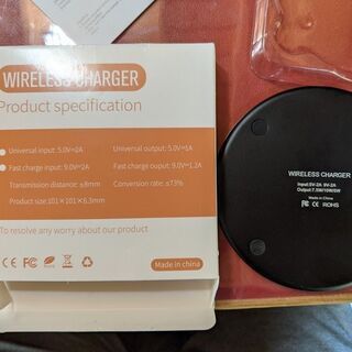 Qi ワイヤレス充電器 ① 新品 未使用の画像