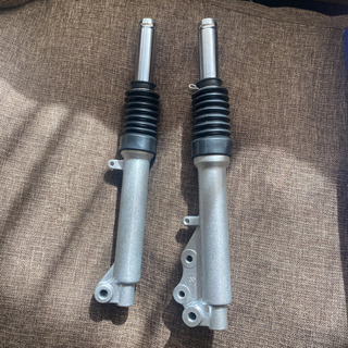 ジョグ　フロントフォーク　サイズ間違い！格安　26パイ　新品未使用！