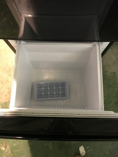 JH01568 三菱冷蔵庫　MR-P15T-B 2012年製　146L  訳有り品　特価