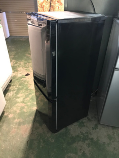 JH01568 三菱冷蔵庫　MR-P15T-B 2012年製　146L  訳有り品　特価