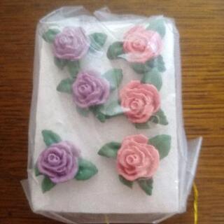 未使用　バラ🌹の押しピン