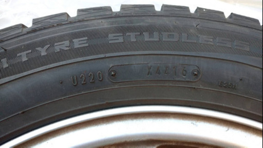 スタッドレス　205/60R16
