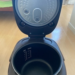 10号炊き炊飯器の画像