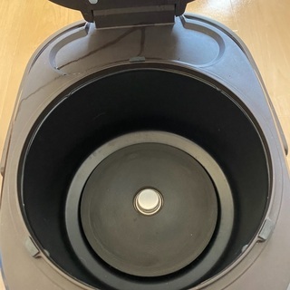 10号炊き炊飯器の画像
