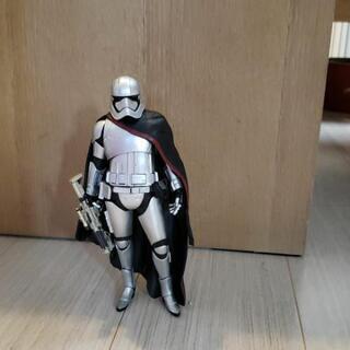 スターウォーズフィギュアの画像