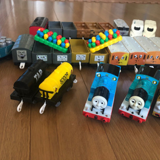 プラレール　トーマス　多量　まとめて　たくさんの画像
