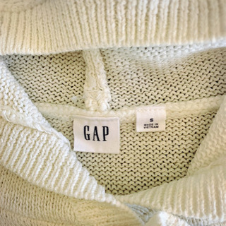 GAP ニットパーカー　(ほぼ新品)の画像
