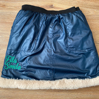 【ゴルフ】FILA 冬用　モコモコリバーシブルスカートMの画像