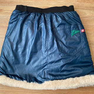 【ゴルフ】FILA 冬用　モコモコリバーシブルスカートMの画像