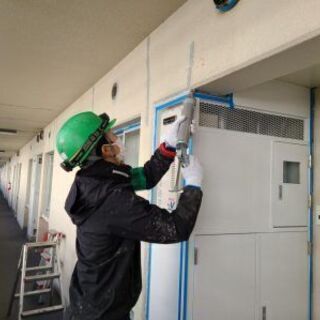 急募！[日給10,000～18,000] 防水塗装外壁補修工事！未経験者大歓迎❗️経験、能力ある方随時昇給⤴️の画像
