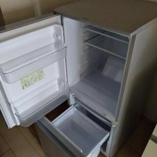 冷蔵庫の画像