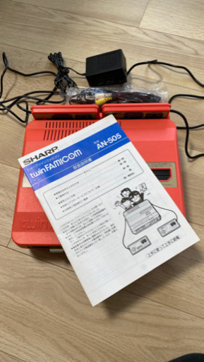 お取引終了　ほぼ新品同様！懐かしのツインファミコン。SHARP製