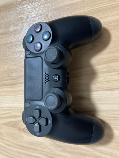 【取引予定者決まりました】PS4 ジェット・ブラック 500GB (CUH-2000AB01) 状態良好　ゲーム機本体 初期化動作確認済み