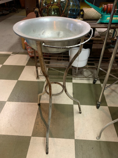 昭和レトロ　昭和のアイテム　手洗い器とスタンドセット