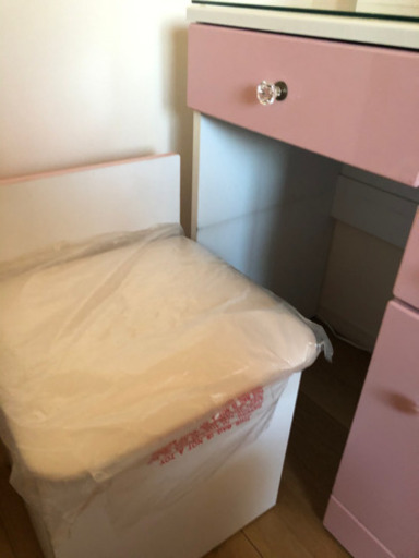 美品！　可愛いドレッサー　大人からお子様まで