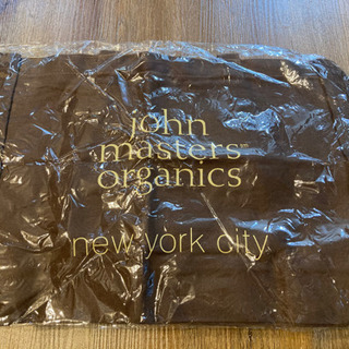 【新古品】トートバッグ、化粧ポーチ2個の画像