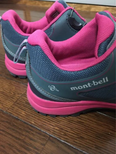 【美品】モンベル　mont-bell スニーカー