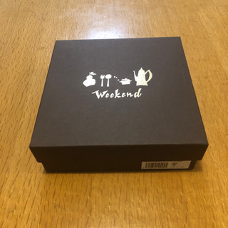 【新品☆未使用】プレート4枚セット　箱付き　北欧風　ナチュラル　シンプルの画像